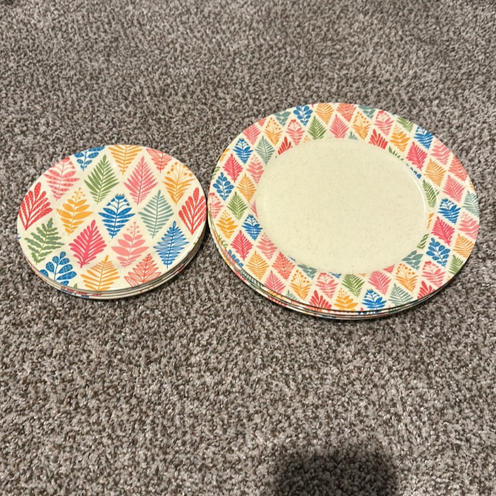 NEW Floral Patterned Colorful Bamboo Fiber Plate Set